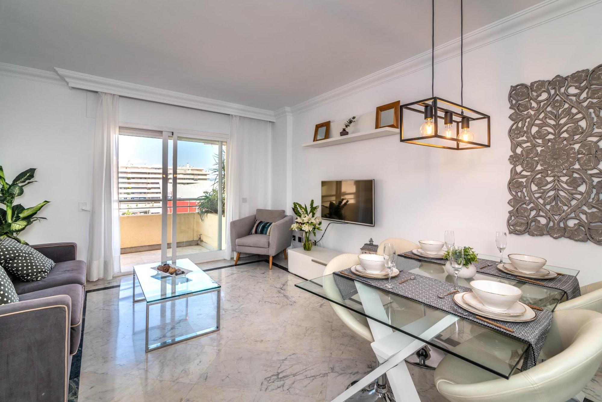 Puerto Banus Piso Con Piscina, Garaje Y Padel Apartment *