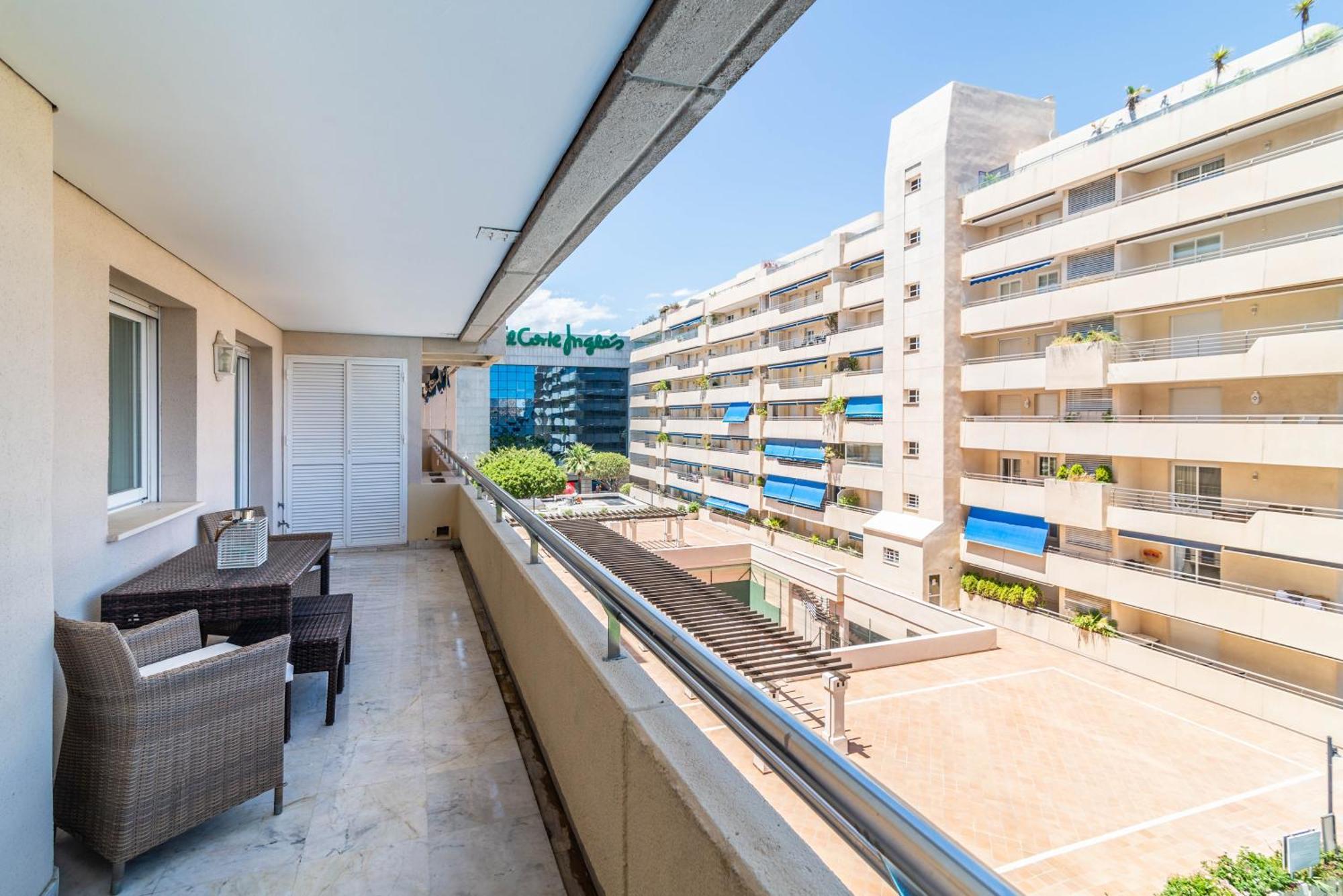Apartment Puerto Banus Piso Con Piscina, Garaje Y Padel